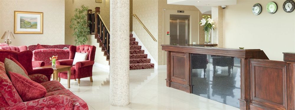 Riverside Park Hotel Мэкрум Экстерьер фото